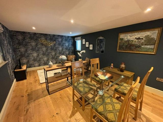 The Six Bells Bed & Breakfast Bourne Exterior photo